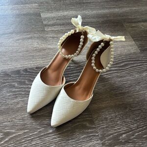 Women's Ivory Pearl Ankle-Strap Pointed-Toe Heels